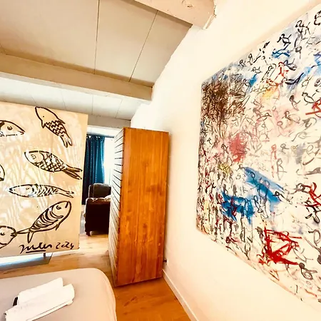 Chez Babou D'artistes Avec Piscine, Parking Апартаменты